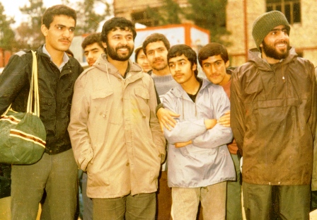 ازراست به چپ شهیدعلی حسنی